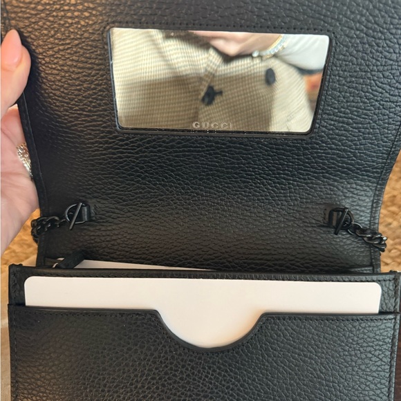 Authentic Gucci GG Marmont Cassandra Crossbody black on black - new! - Picture 3 of 8